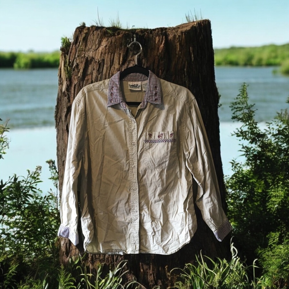 Northern Reflections Nature Vibes Button-Up Shirt